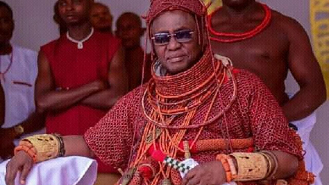 Tinubu Praises Oba of Benin for Promoting Peace