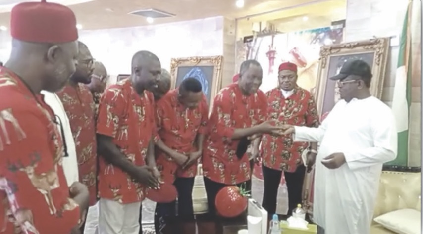 Grateful Ebonyi youths hail Umahi for good gesture