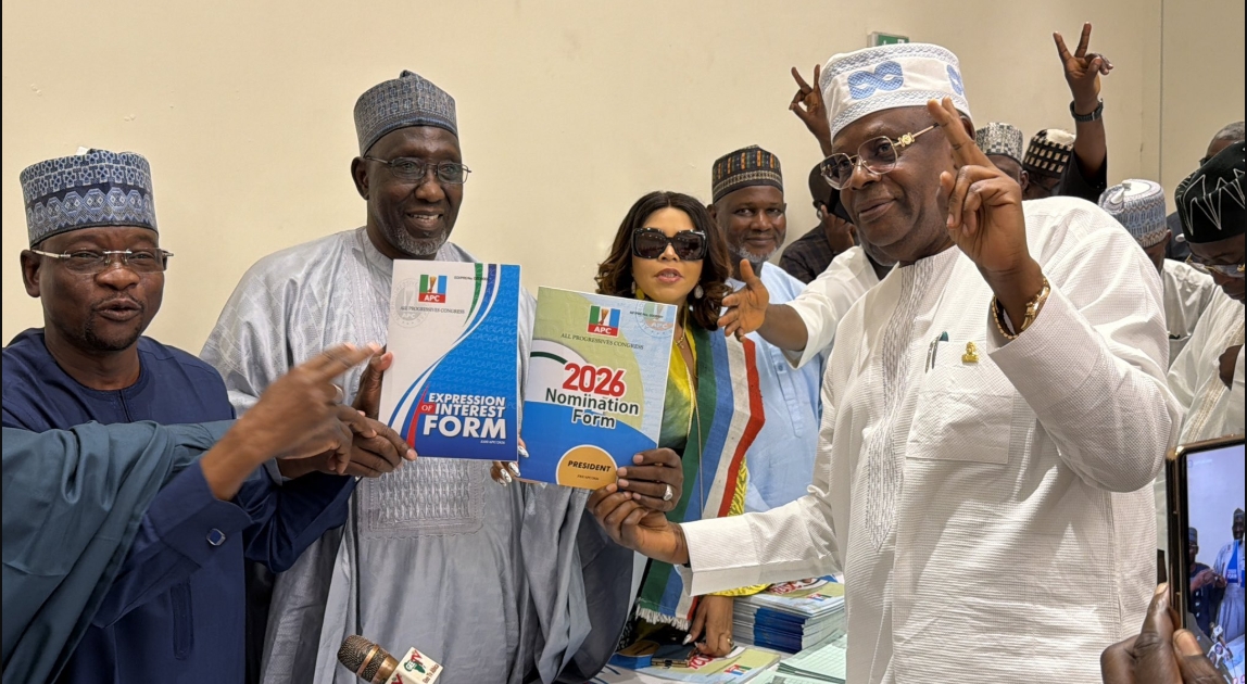Faleke Picks APC Form For Tinubu